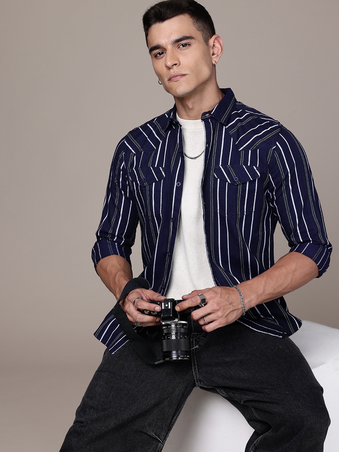 

The Roadster Life Co. Pure Cotton Opaque Striped Casual Shirt, Navy blue