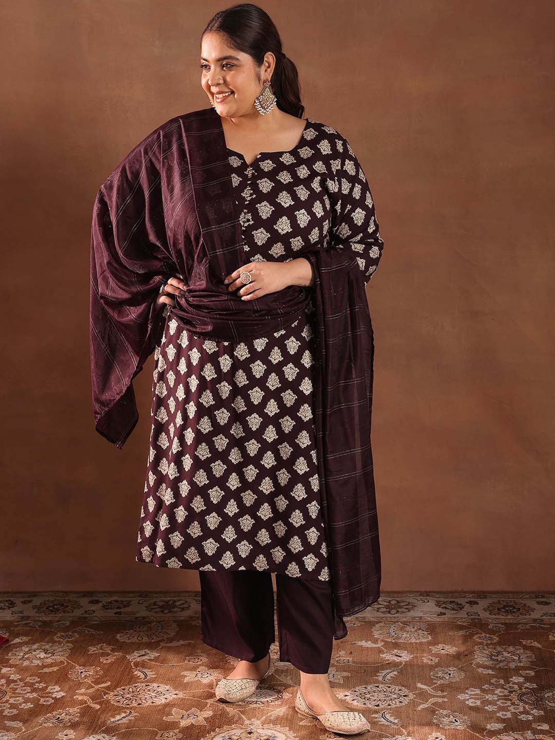 

EXTRA LOVE BY LIBAS Plus Size Ethnic Motifs Printed Straight Kurta With Trousers & Dupatta, Burgundy