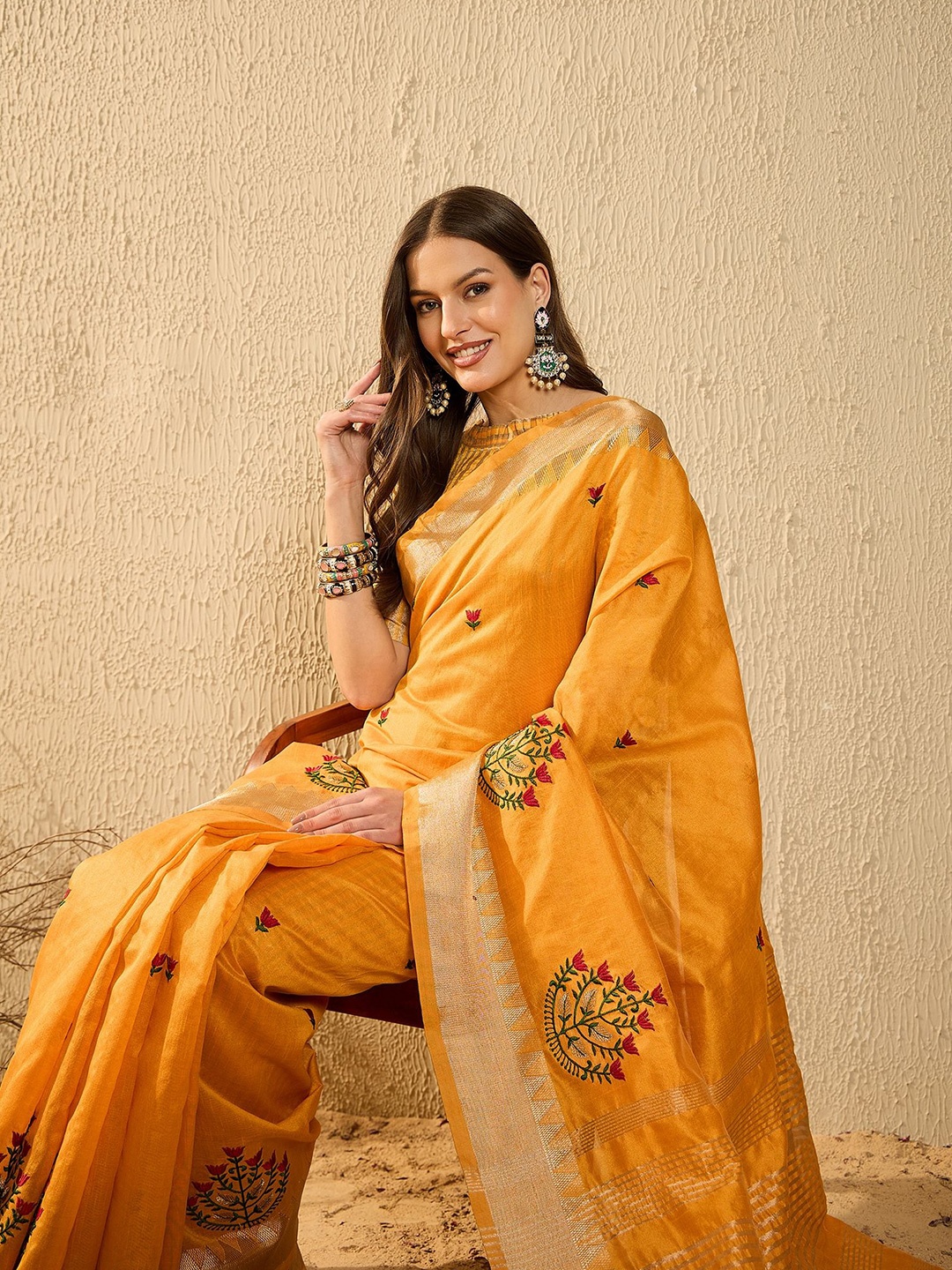 

SERONA FABRICS Woven Design Embroidered Banarasi Saree, Yellow