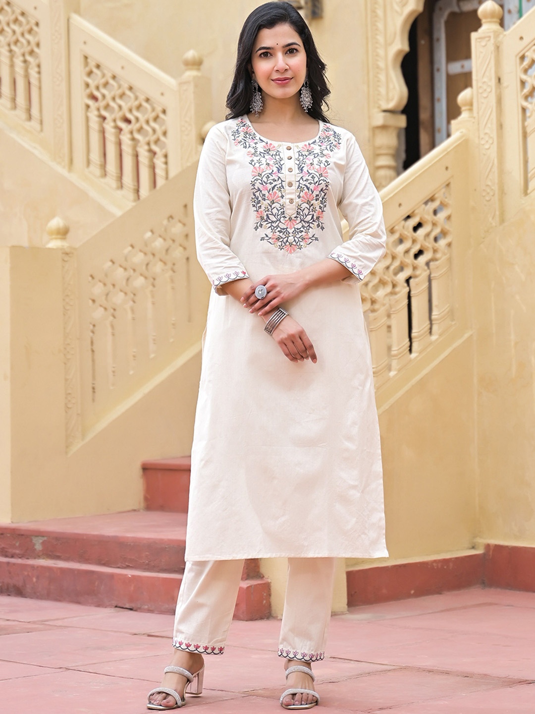 The Hope Thread Work Round Neck Pure Cotton Kurta With Trousers And Dupatta, Cream