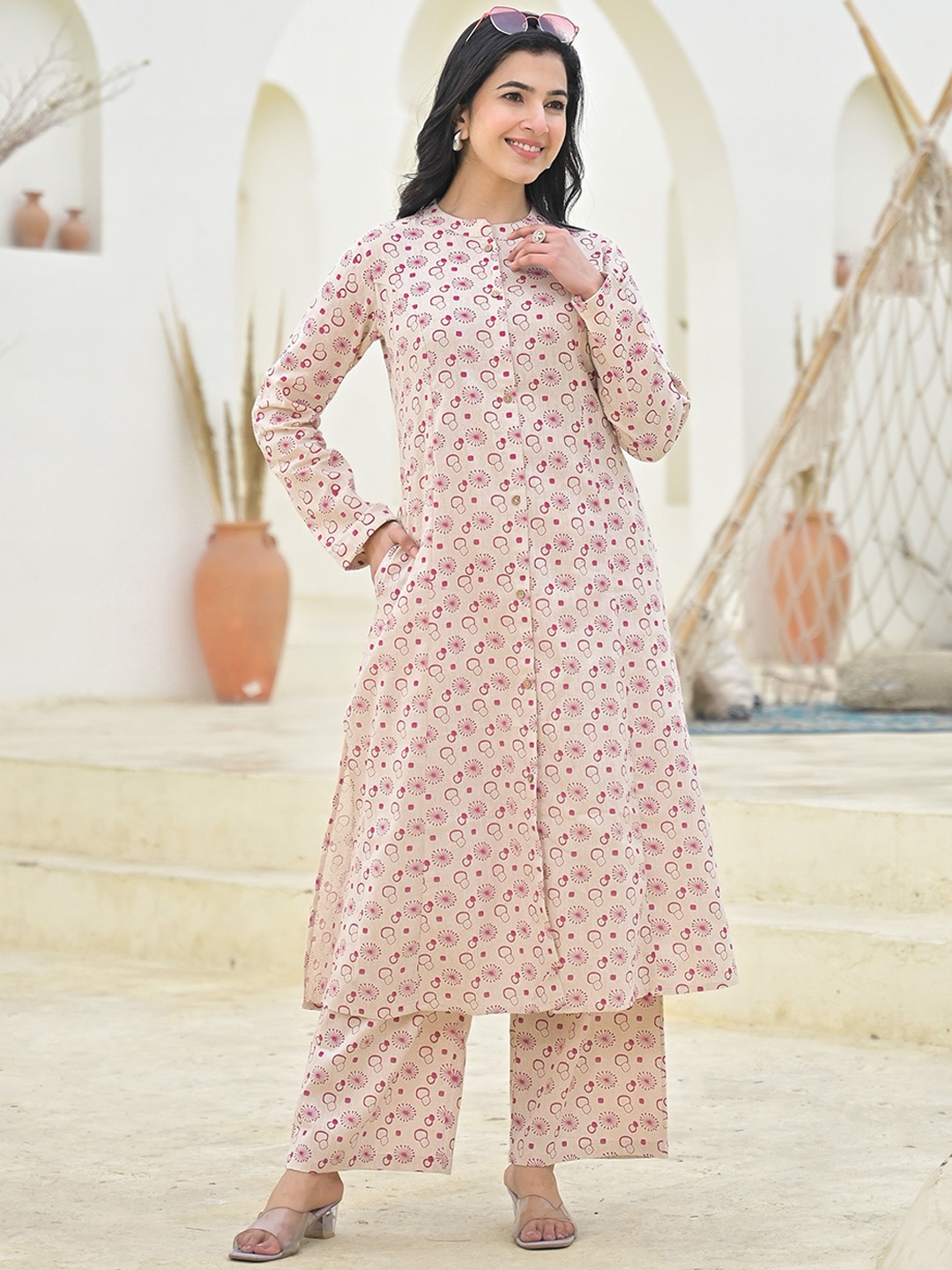 

The Hope Floral Printed Mandarin Collar Pure Cotton Kurta With Palazzos, Beige