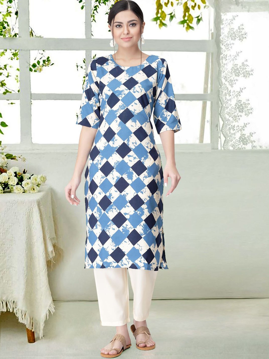 

7Threads Checked Round Neck Straight Kurta With Trousers, White
