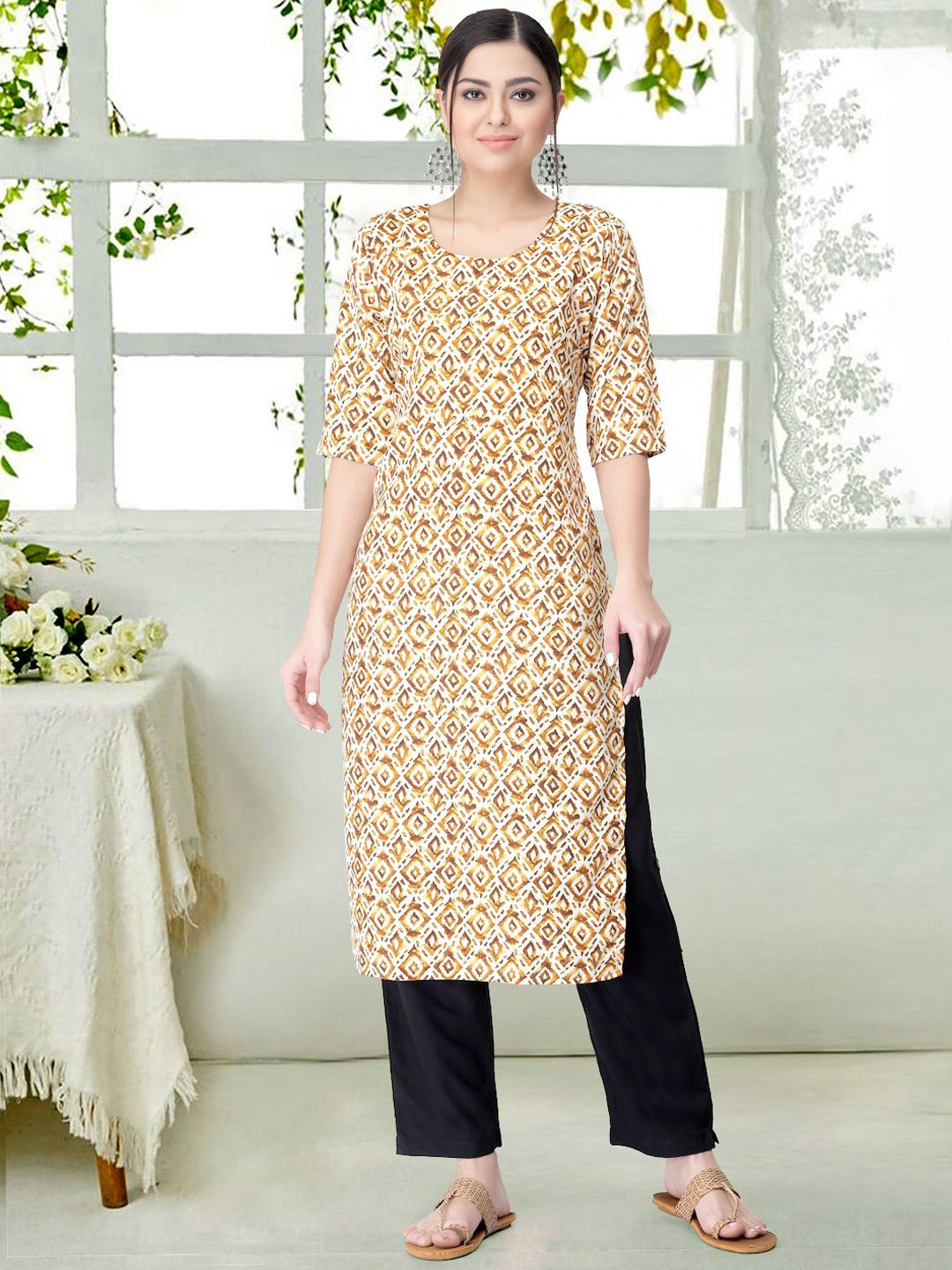 

7Threads Geometric Printed Round Neck Straight Kurta With Trousers, Beige