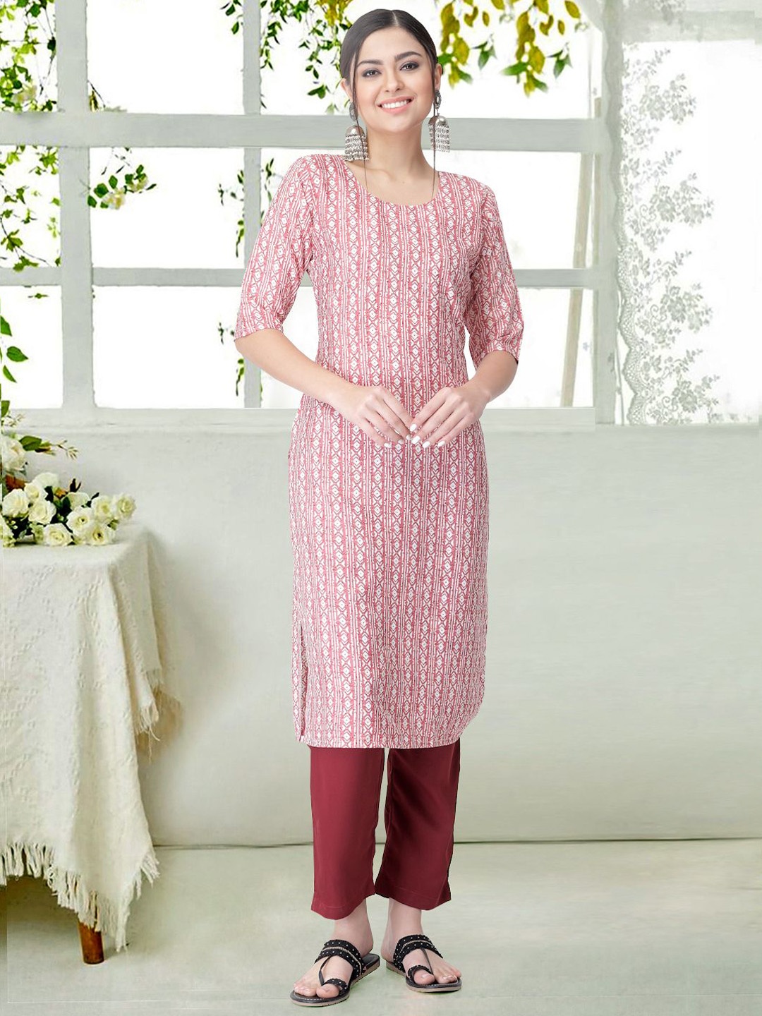 

7Threads Ethnic Motifs Printed Round Neck Kurta With Trousers, Peach