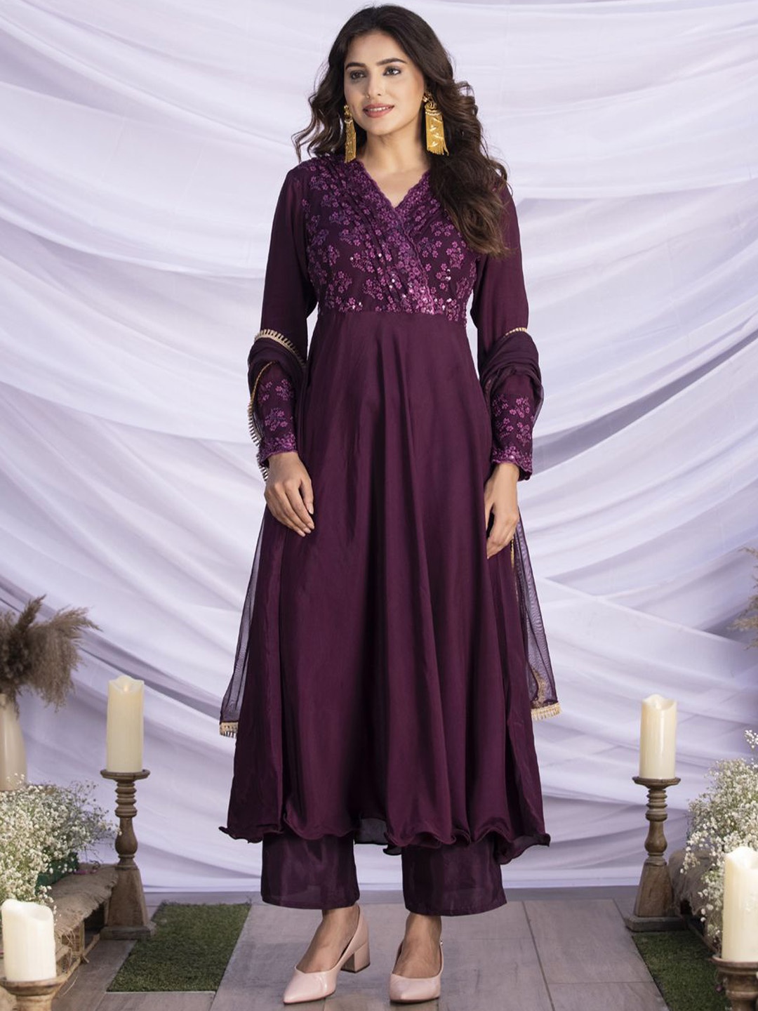 

SEW Floral Sequined Embroidered V-Neck Anarkali Kurta With Trouser And Dupatta, Burgundy