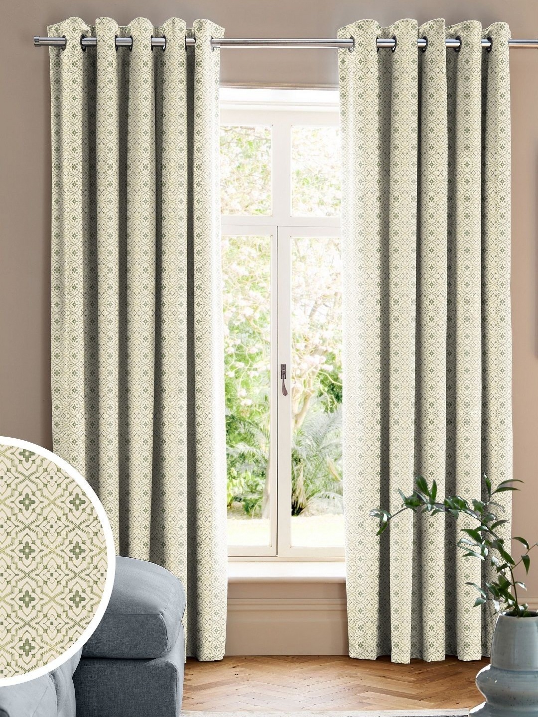 

CASABLEU Cream-Coloured Set of 2 Geometric Door Curtain