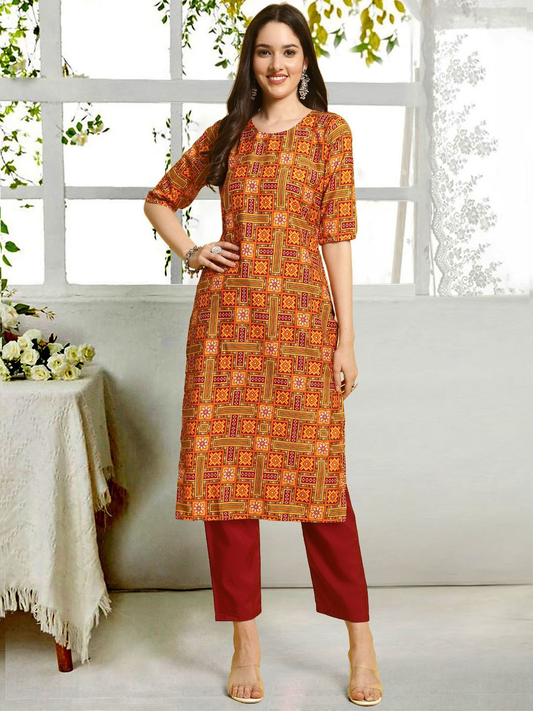 

7Threads Women Ethnic Motifs Printed Regular Kurta with Trousers, Maroon