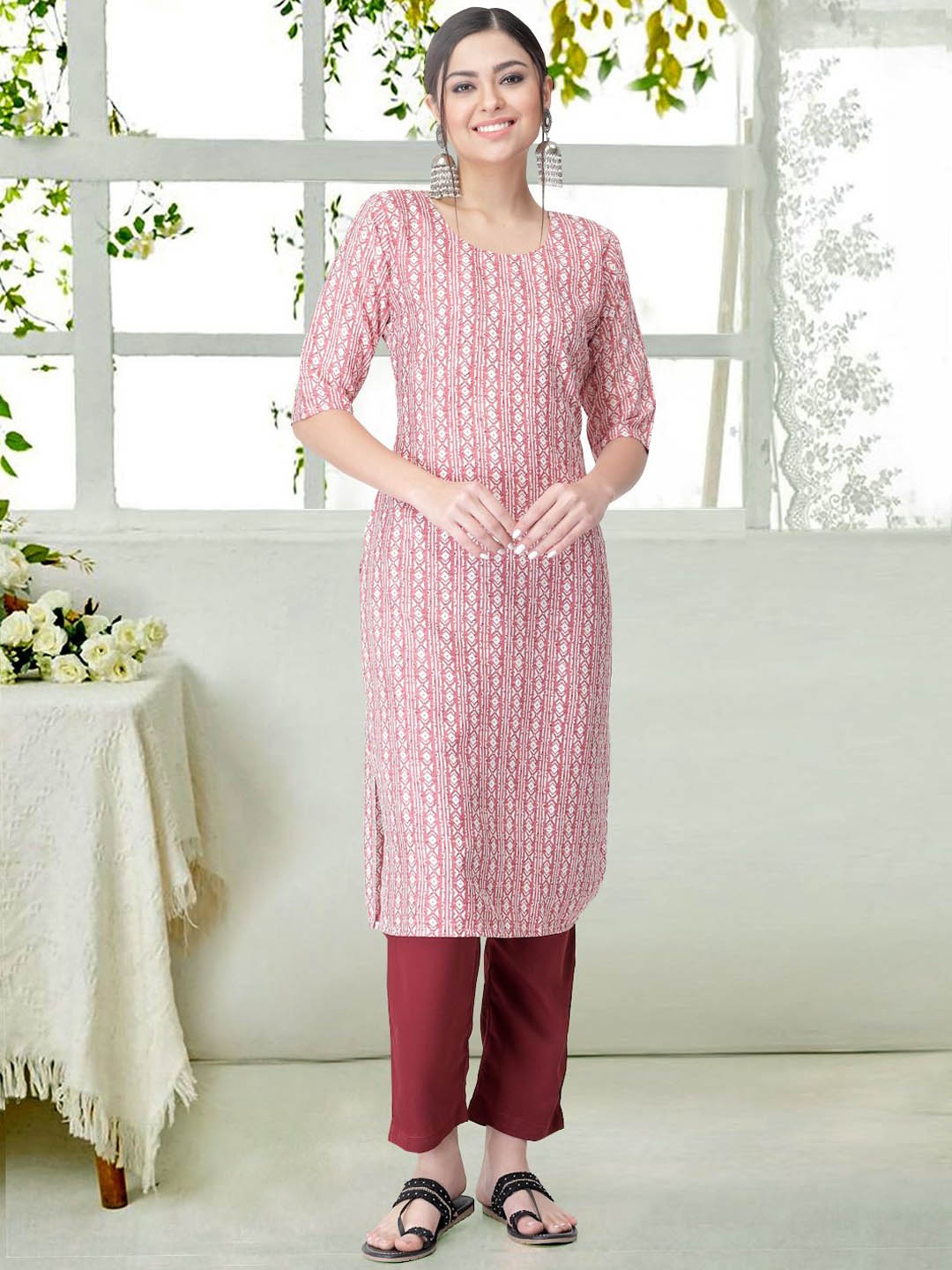 

7Threads Women Ethnic Motifs Printed Regular Kurta with Trousers, Peach