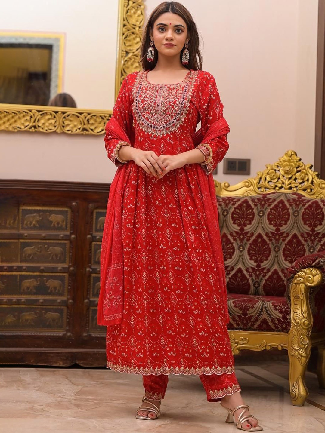 

Gauric creation Women Ethnic Motifs Embroidered Pleated Sequinned Kurta with Trousers & With Dupatta, Red