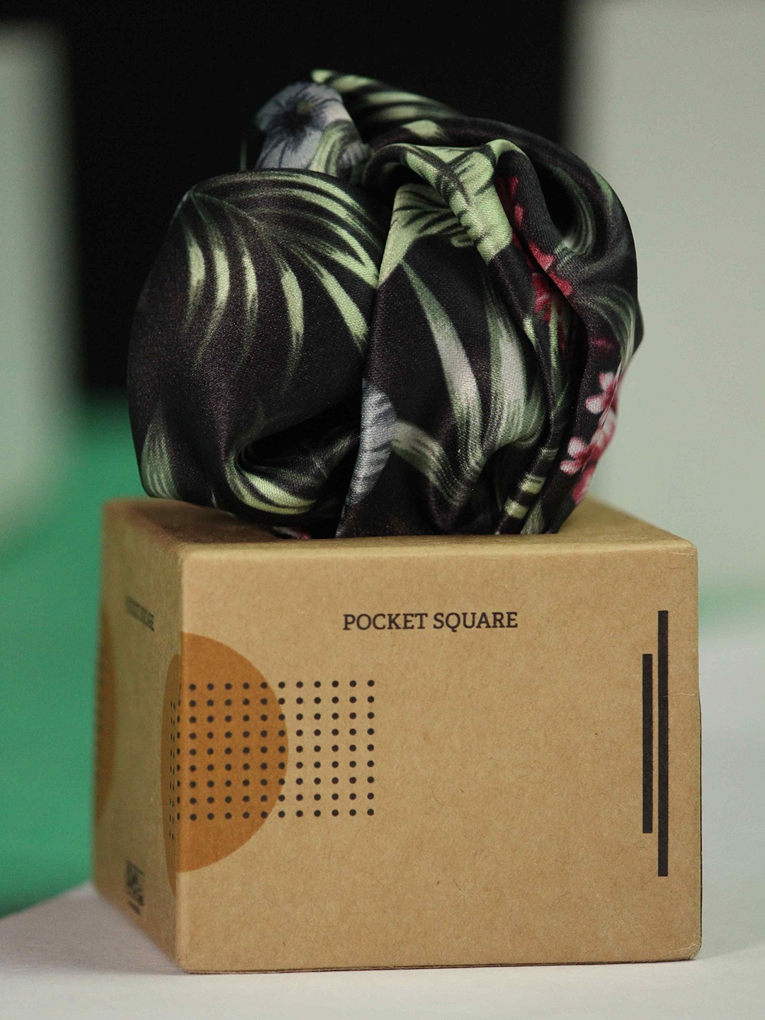 

Tossido Printed Pocket Squares, Black
