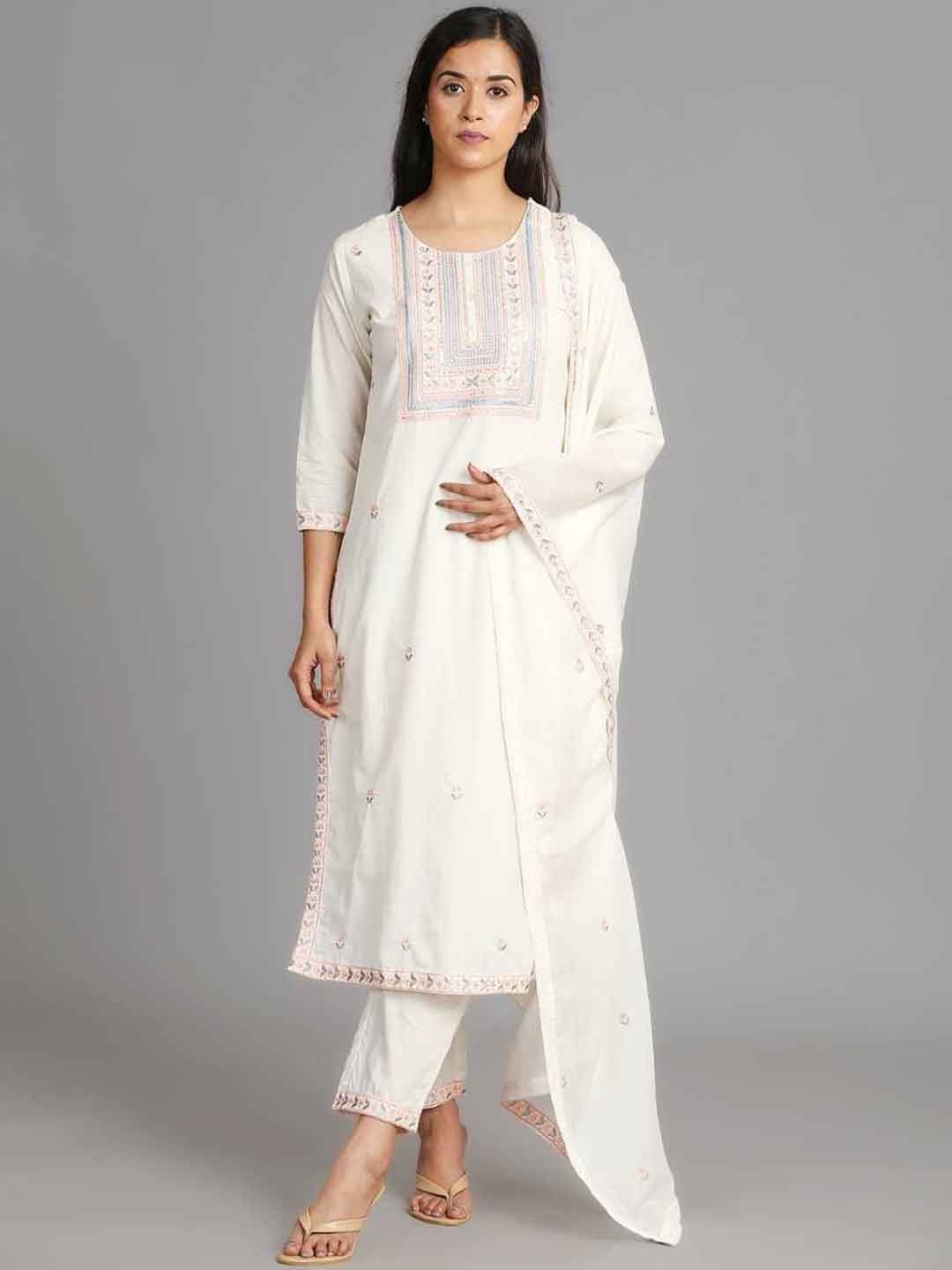 

AAVARANA BY KARNIKA Women Floral Printed Regular Pure Cotton Kurta with Trousers & With Dupatta, Off white