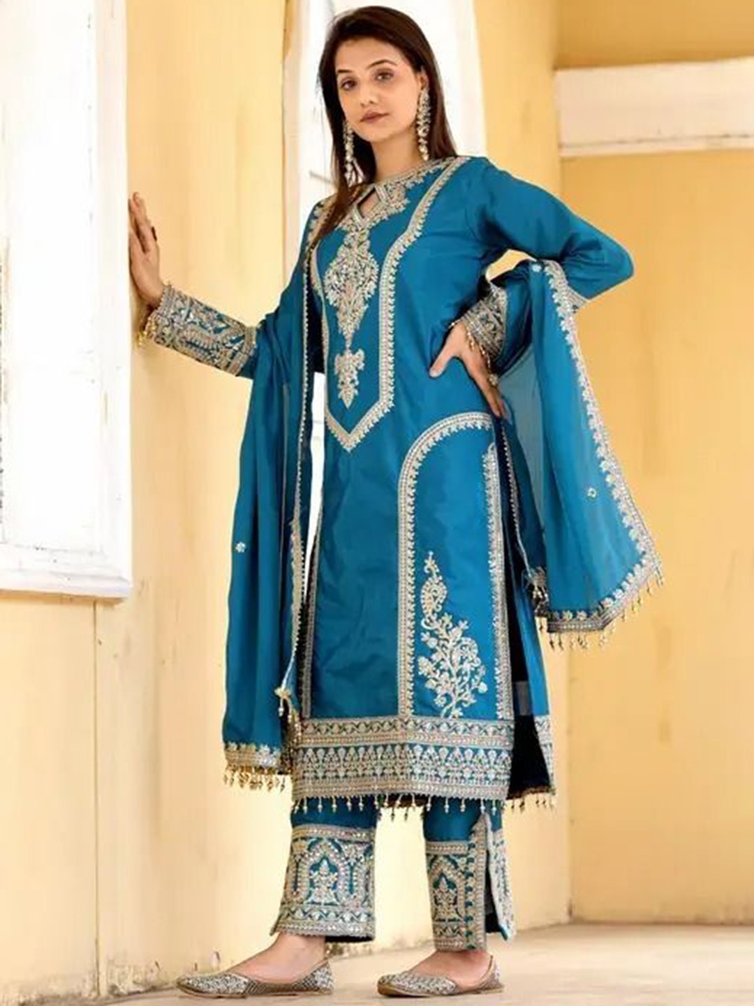 

GRISHU COLLECTION Embroidered Zari Work Keyhole Neck Straight Kurta With Trouser & Dupatta, Turquoise blue