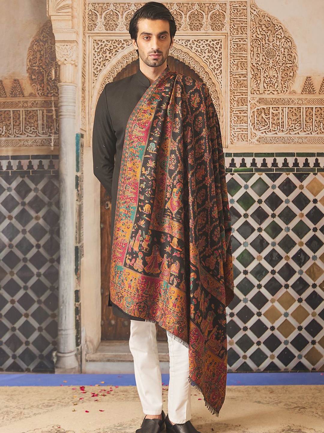 

Pashmoda Men Floral Kaani Woven Design Shawl, Black