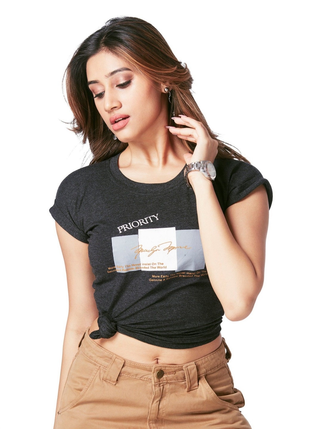 

FREYAA Women Geometric Printed Round Neck T-shirt, Black