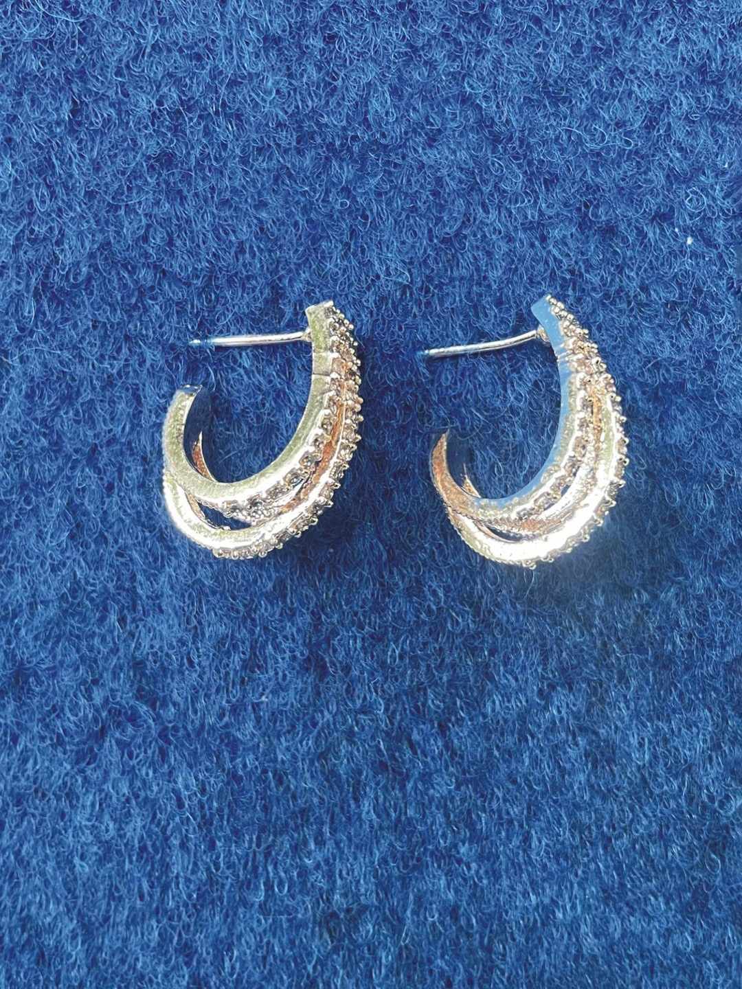 

MONI LIFESTYLE Rose Gold Plated American Diamond Studded Contemporary Hoop Earring
