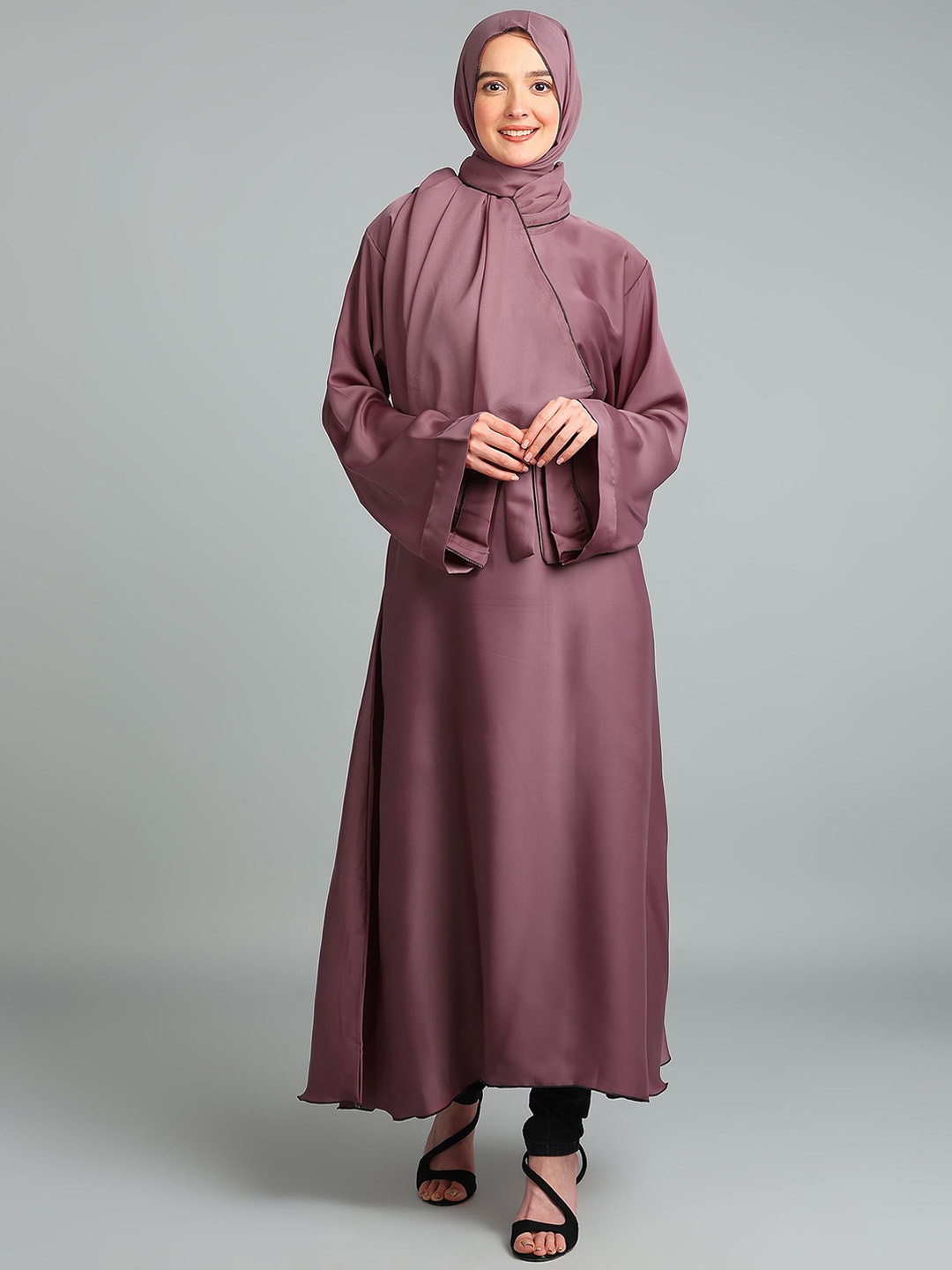 BROKE BRAND Solid Round Neck Abaya, Pink