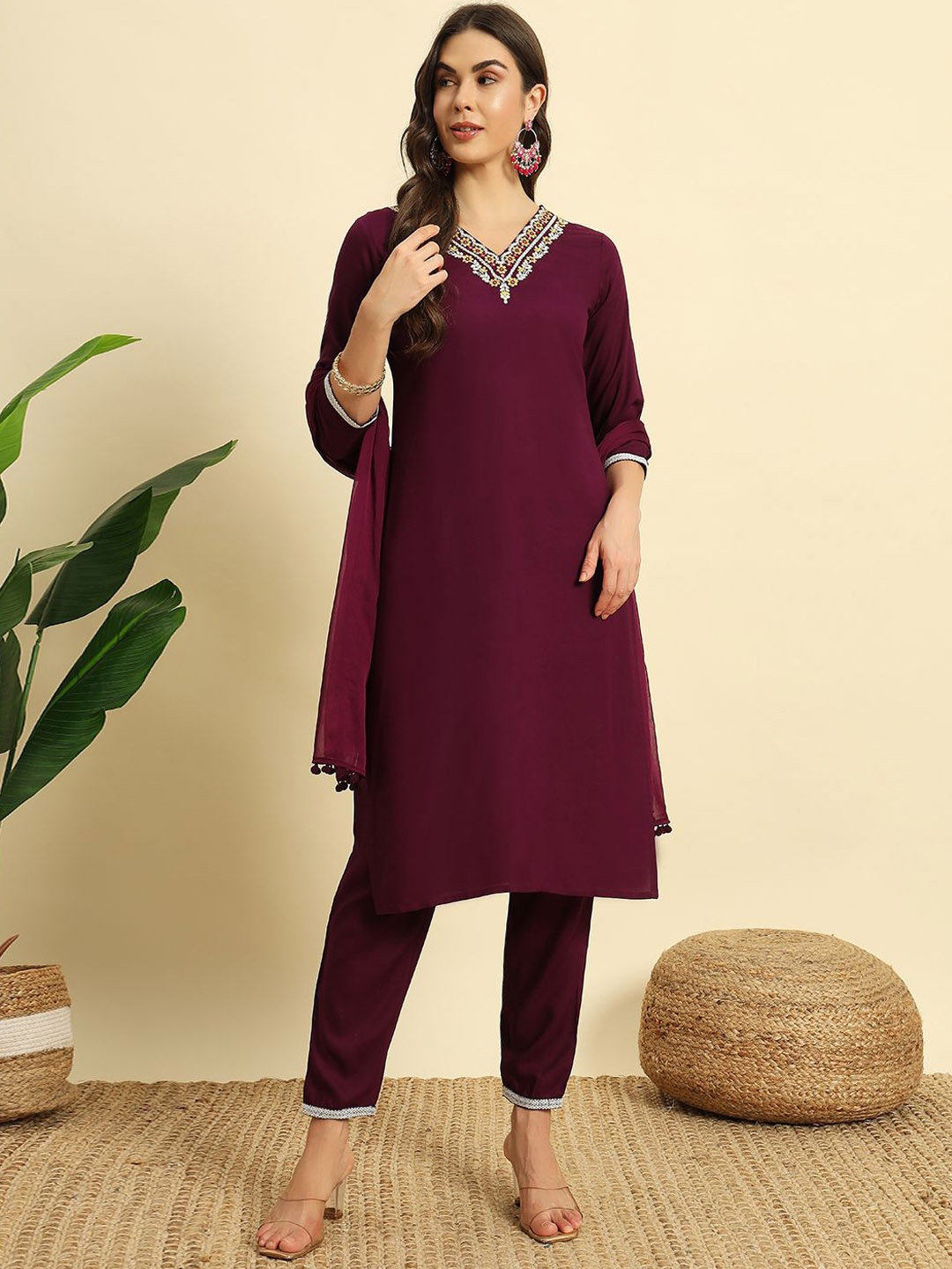 

V.S.Creation Floral Embroidered V-Neck Straight Kurta With Trousers And Dupatta, Maroon