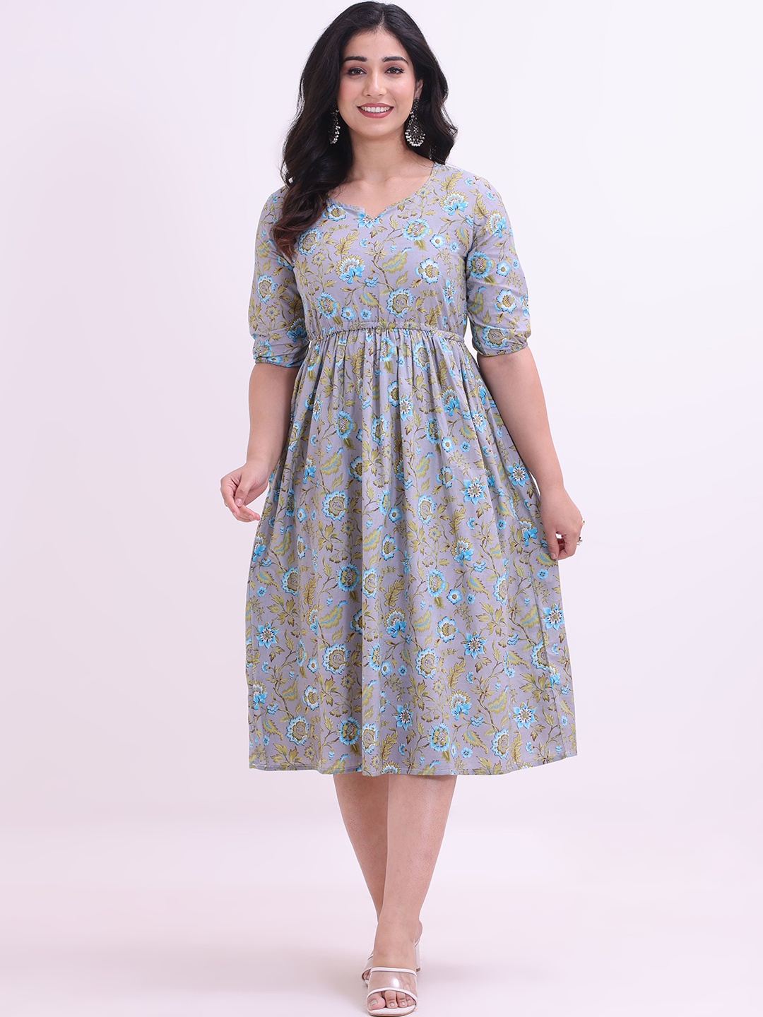 

Intizer Floral Printed Notch-Neck Ethnic Dresses, Grey
