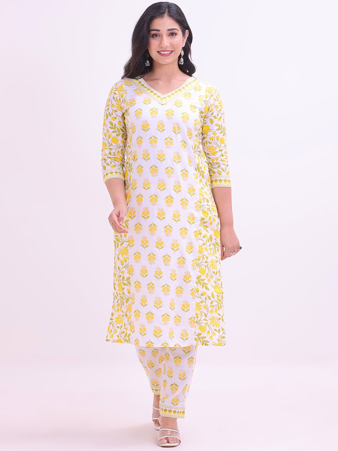 

Intizer Women Printed Regular Pure Cotton Kurta with Palazzos, White