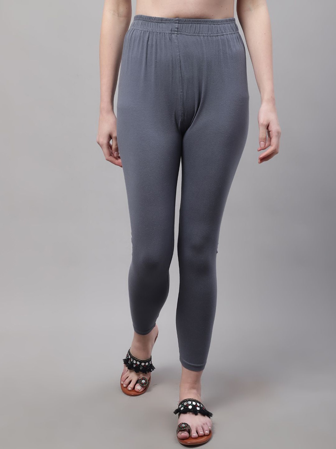 

Valles365 by S.C. Women Mid-Rise Ankle-Length Leggings, Grey
