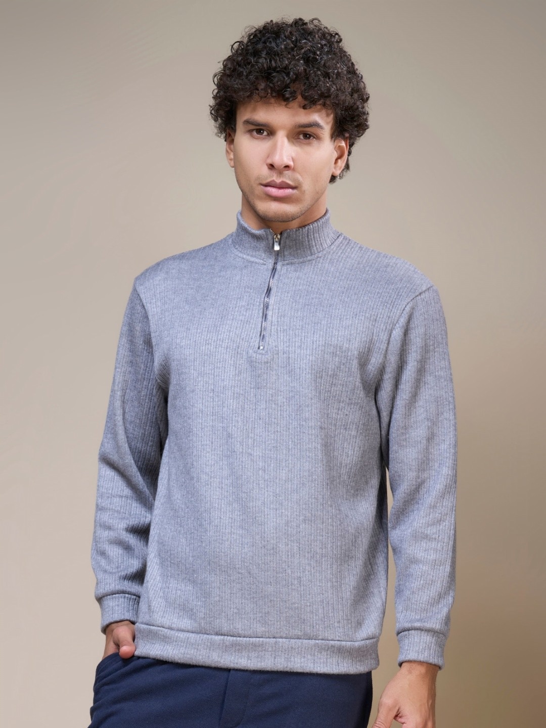 

MAXZONE Men Zipridge Solid Mock Collar Cotton Ribbed Sweatshirt, Grey