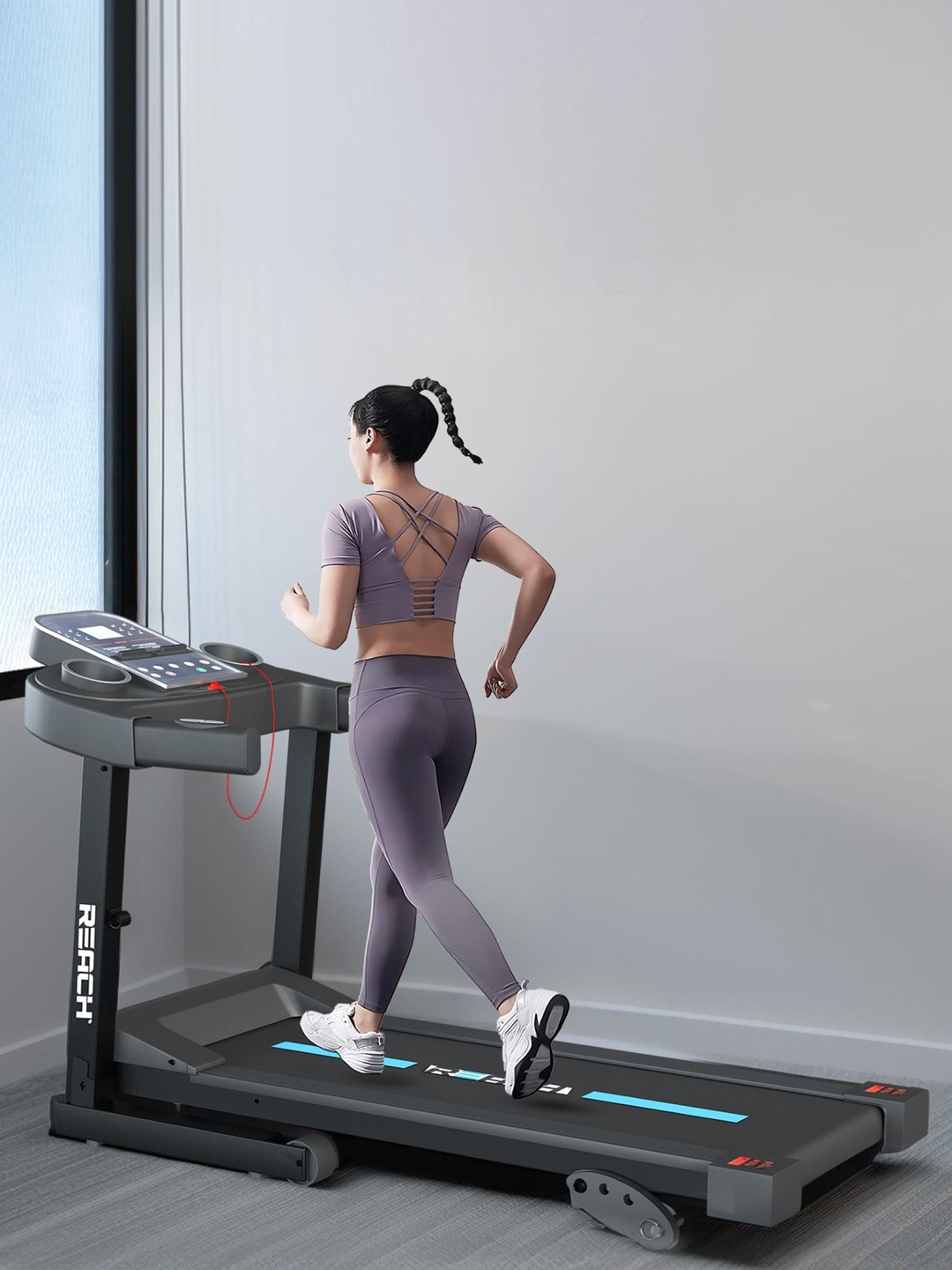 

Reach T400 4HP Peak Multipurpose Automatic Foldable Treadmill, Black