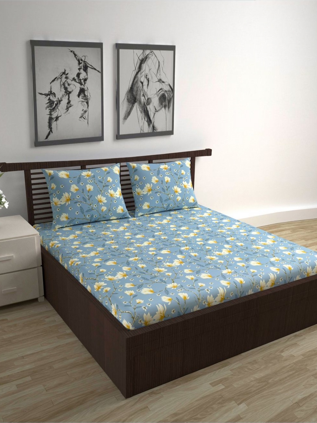 

Divine Casa Florate Blue & Yellow Printed Cotton 144TC Queen Bedsheet Sets - 1.50m x 2.25m