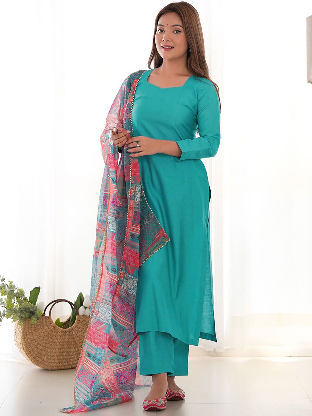 

Kedar Fab Sweetheart Neck Straight Kurta With Trouser And Dupatta, Teal