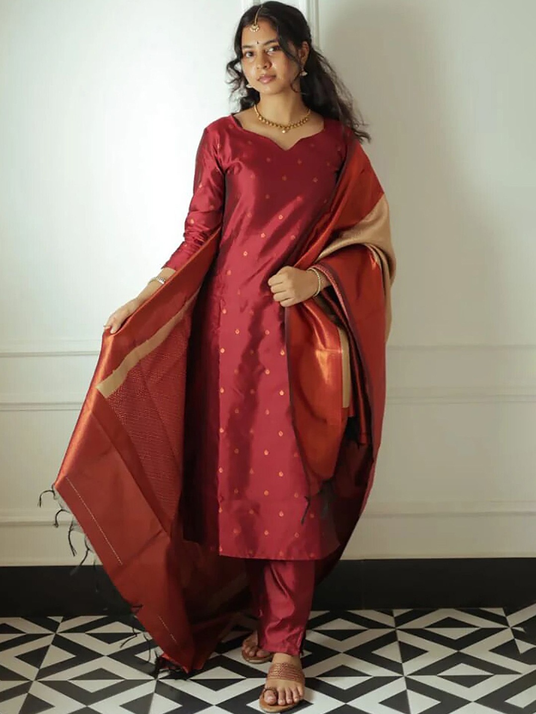 

Kedar Fab Floral Woven Design Art Silk Straight Kurta With Trouser And Dupatta, Maroon