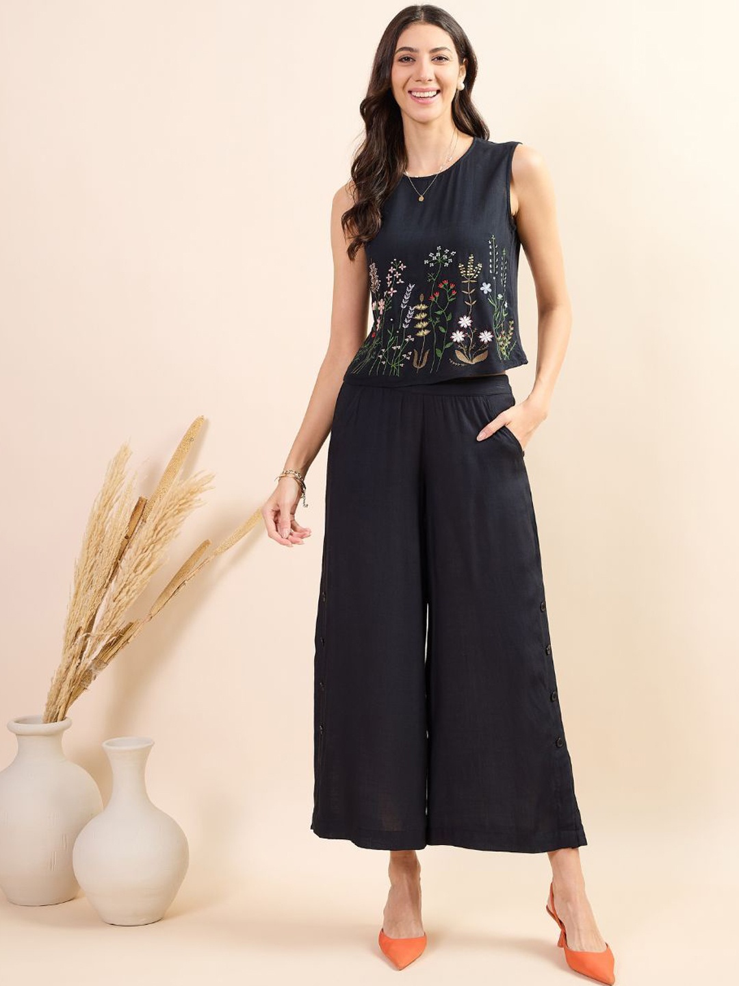 

Kiarabel Retail Embroidered Sleeveless Pure Cotton Top With Trouser, Black