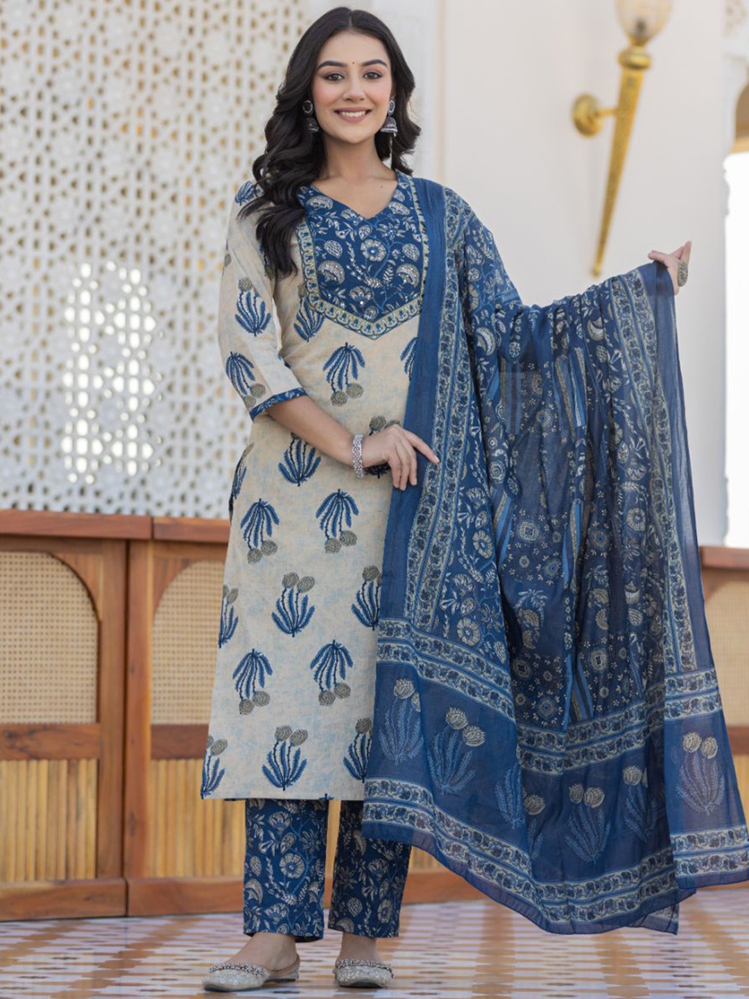 

AARDRAA Floral Printed V-Neck Pure Cotton Straight Kurta With Trousers And Dupatta, Beige