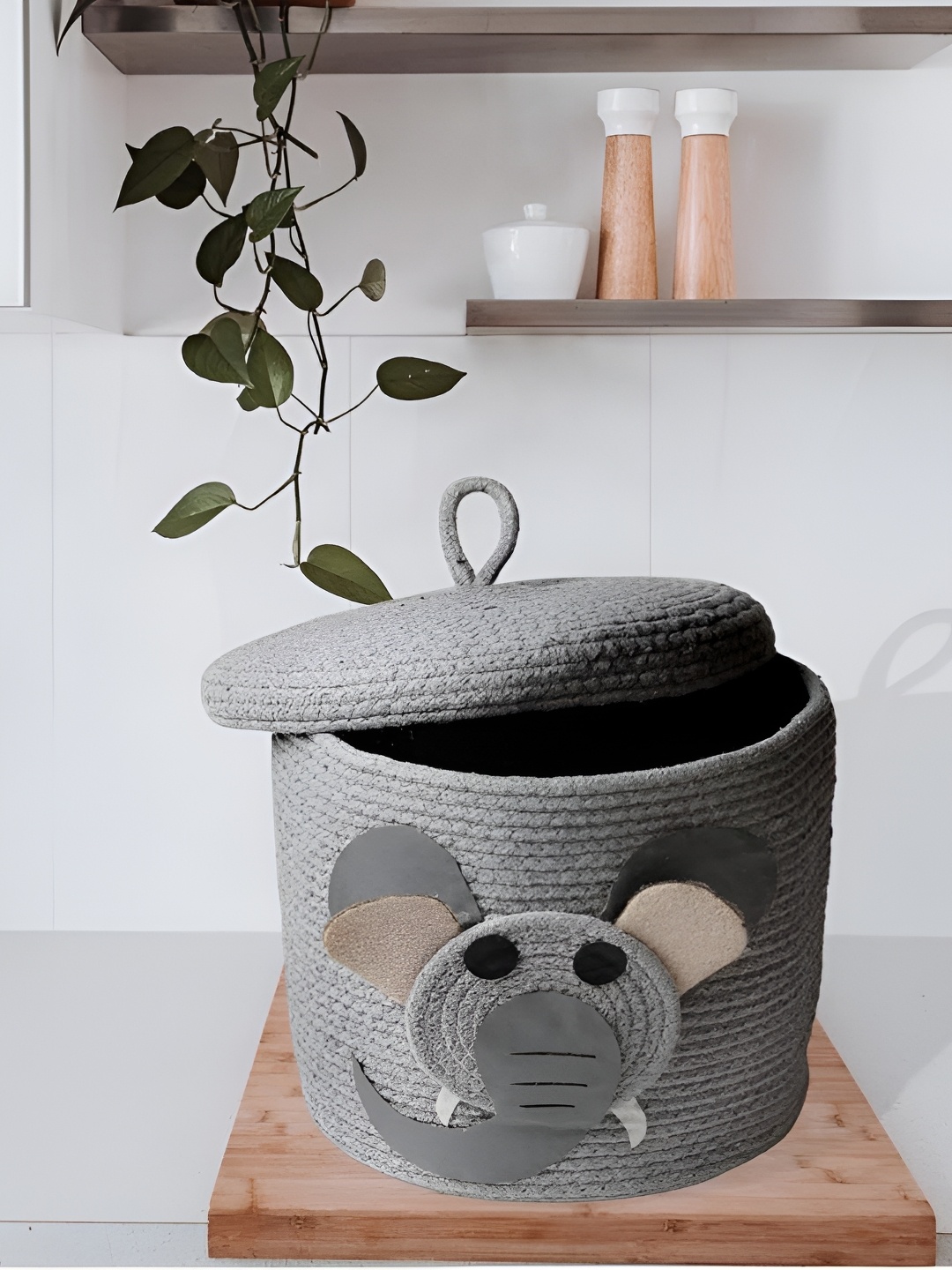 

Bajo's Grey & Black Self Design Bamboo Multi-Utility Organisers