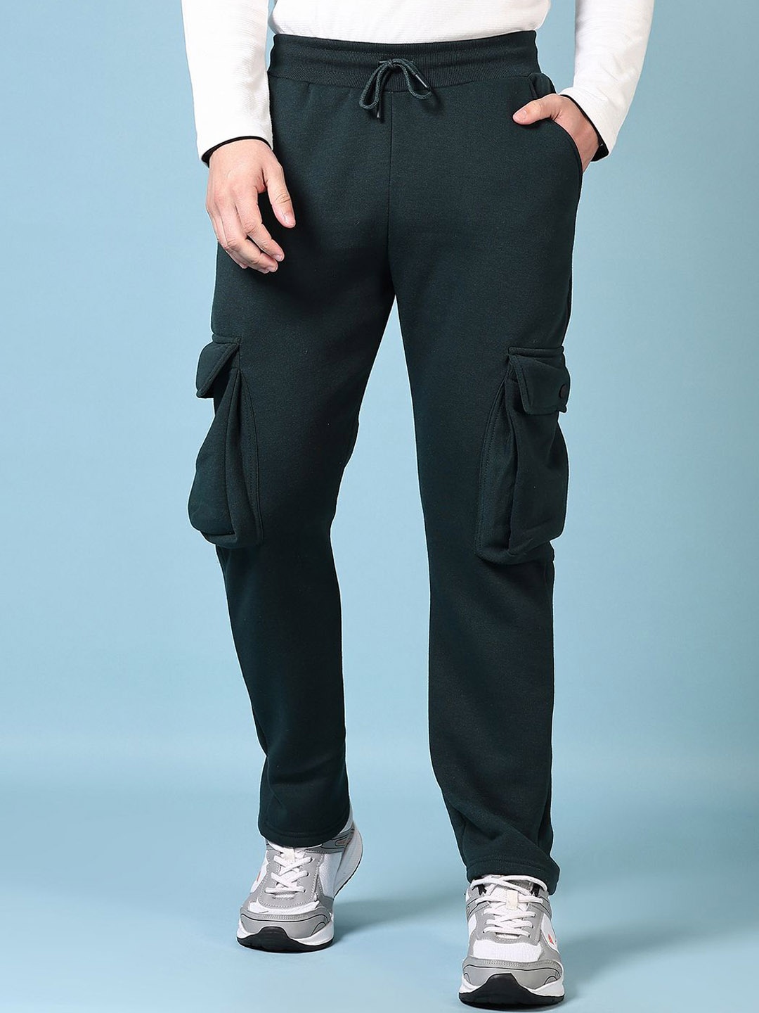 

V-Mart Men Cotton Cargo Track Pant, Green