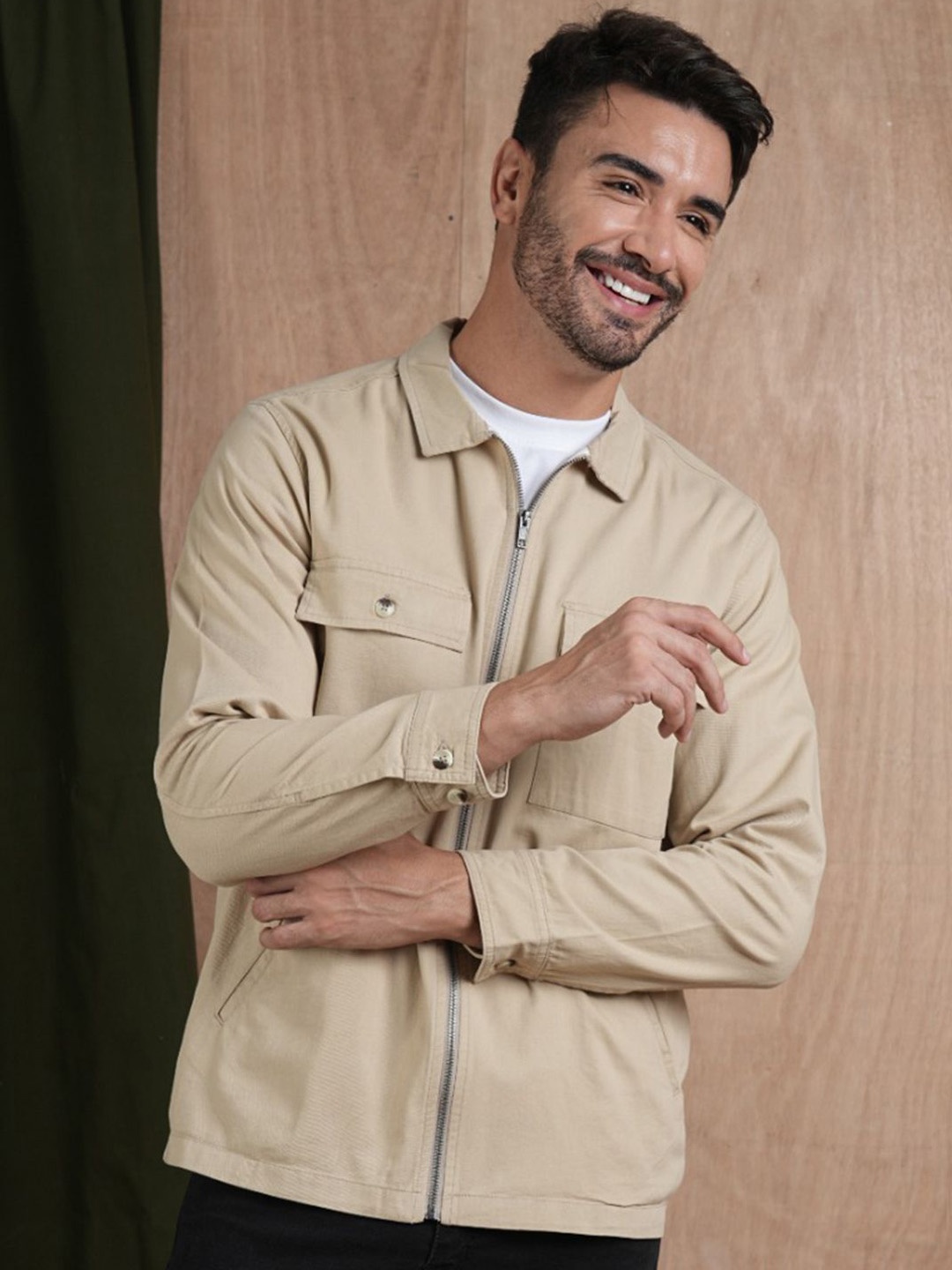 

PRONK Men Solid Shacket, Beige
