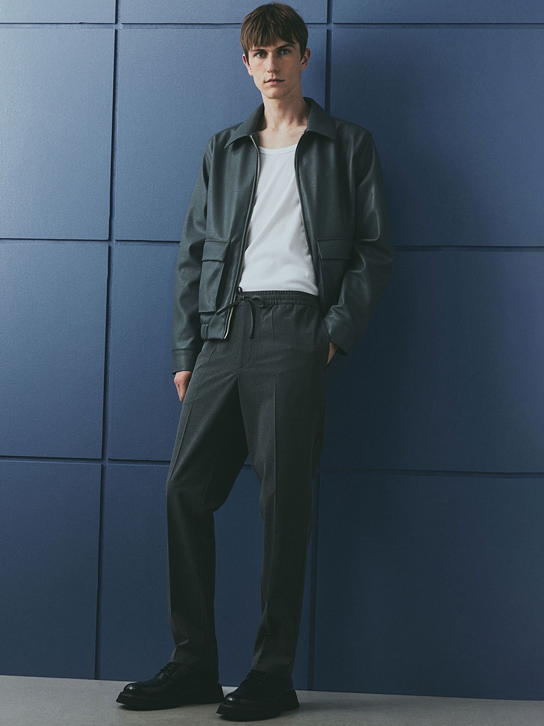 

H&M Slim Fit Tailored Joggers, Grey