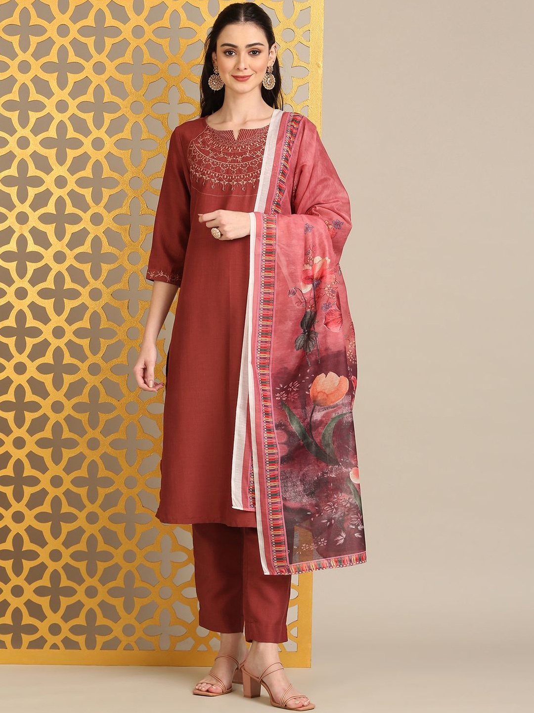 

Anouk Rust Floral Embroidered Notch Neck Straight Kurta With Trousers And Dupatta