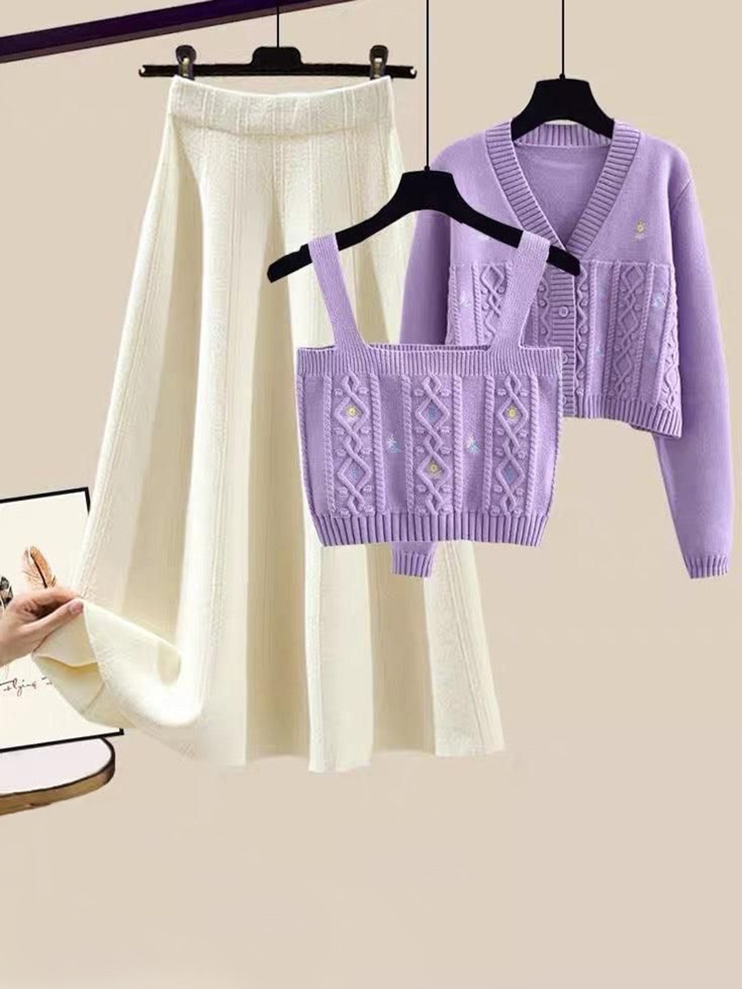 

Alamode By Akanksha Lilac Mist Woolen 3 Pc Coord Set, White