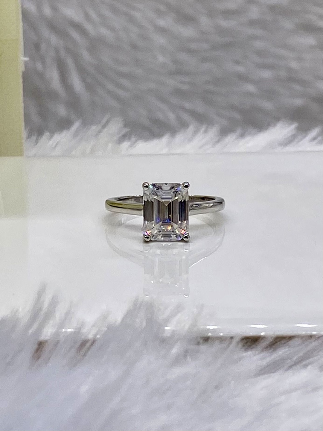 

Cutiefy By Fiona diamonds Sterling Silver Plated Stone Studded Arlena Moissanite Ring