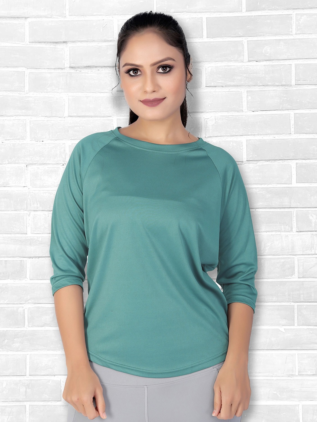 

MYO2 Women Solid Round Neck T-shirt, Sea green