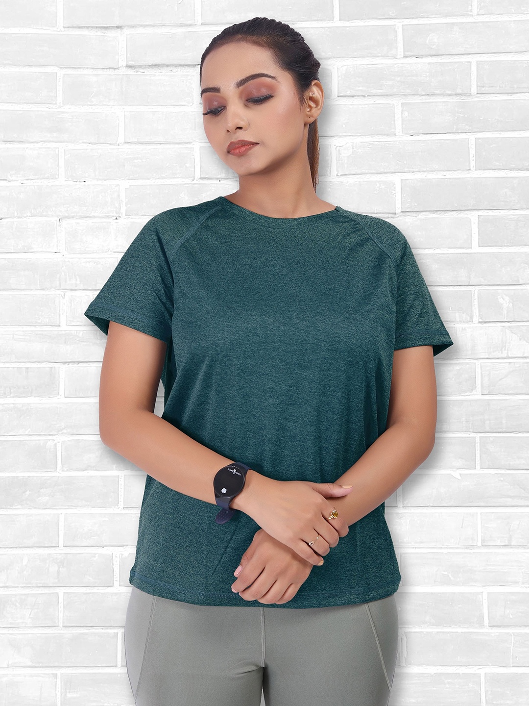 

MYO2 Women Solid Round Neck T-shirt, Green