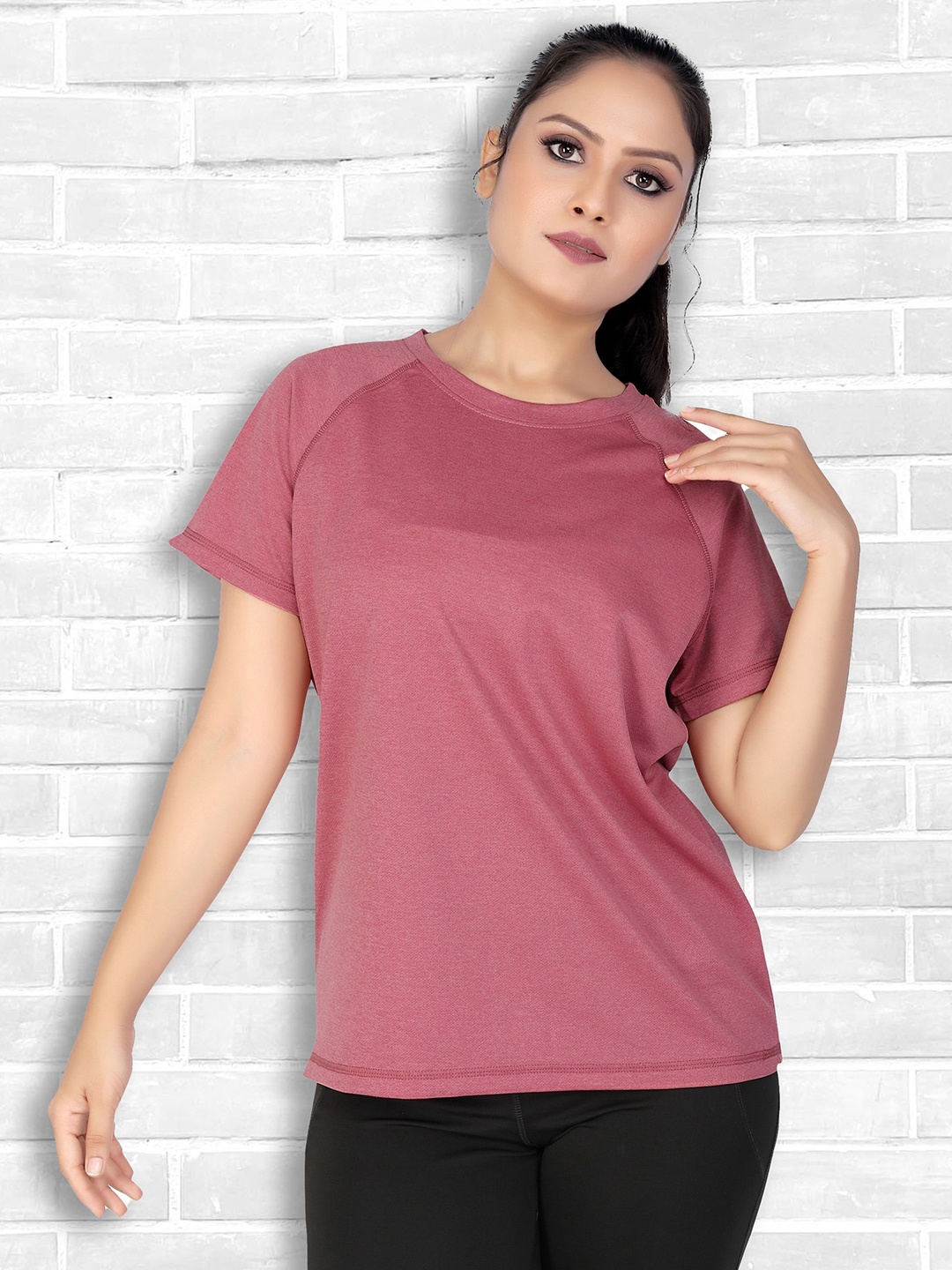 

MYO2 Women Solid Round Neck T-shirt, Pink