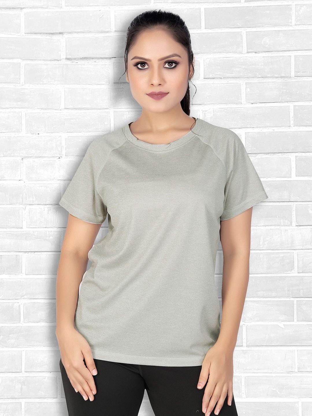 

MYO2 Women Solid Round Neck T-shirt, Green