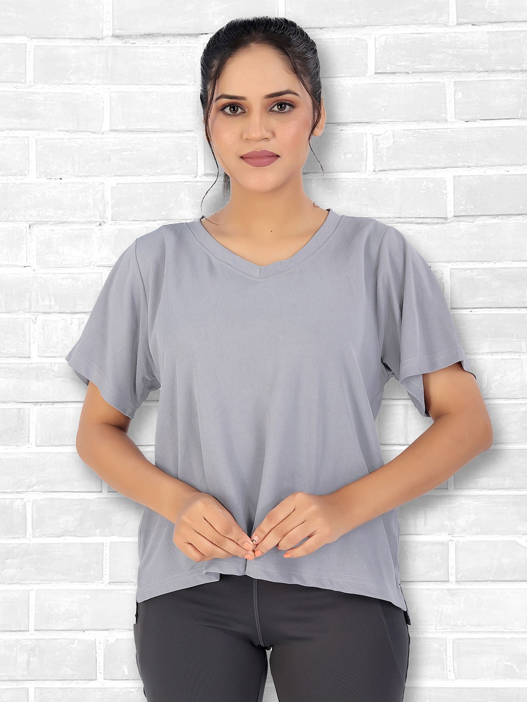 

MYO2 Women Solid V-Neck T-shirt, Grey