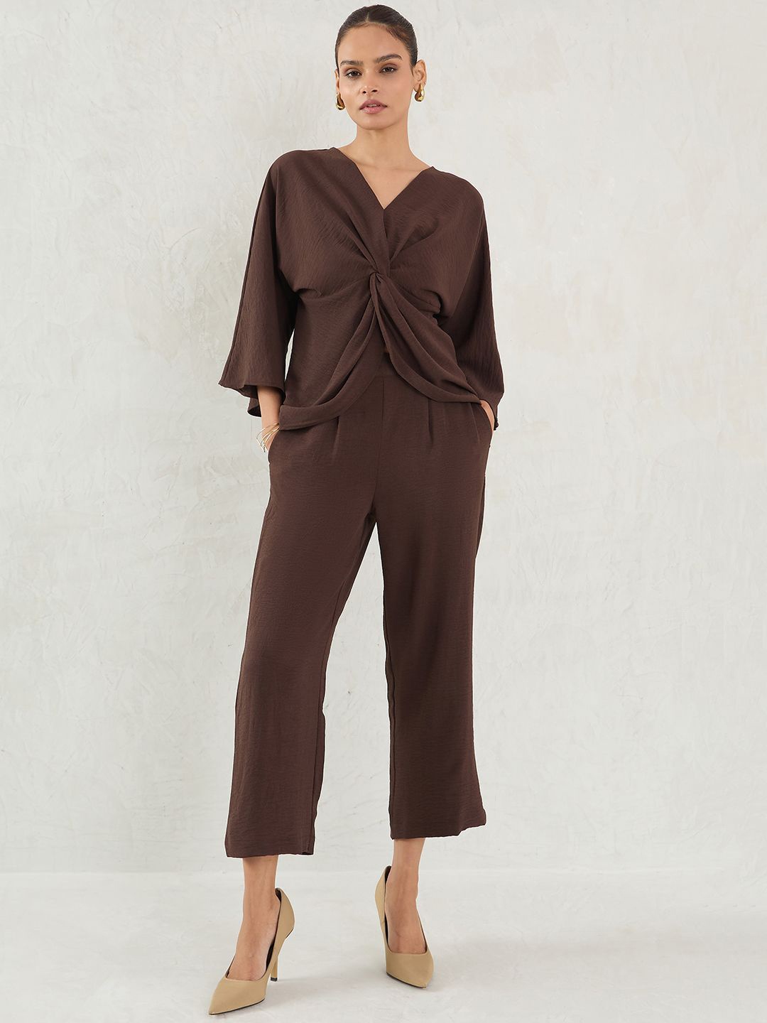 

FEMMELLA V-Neck Twisted Knot Top With Trouser, Brown