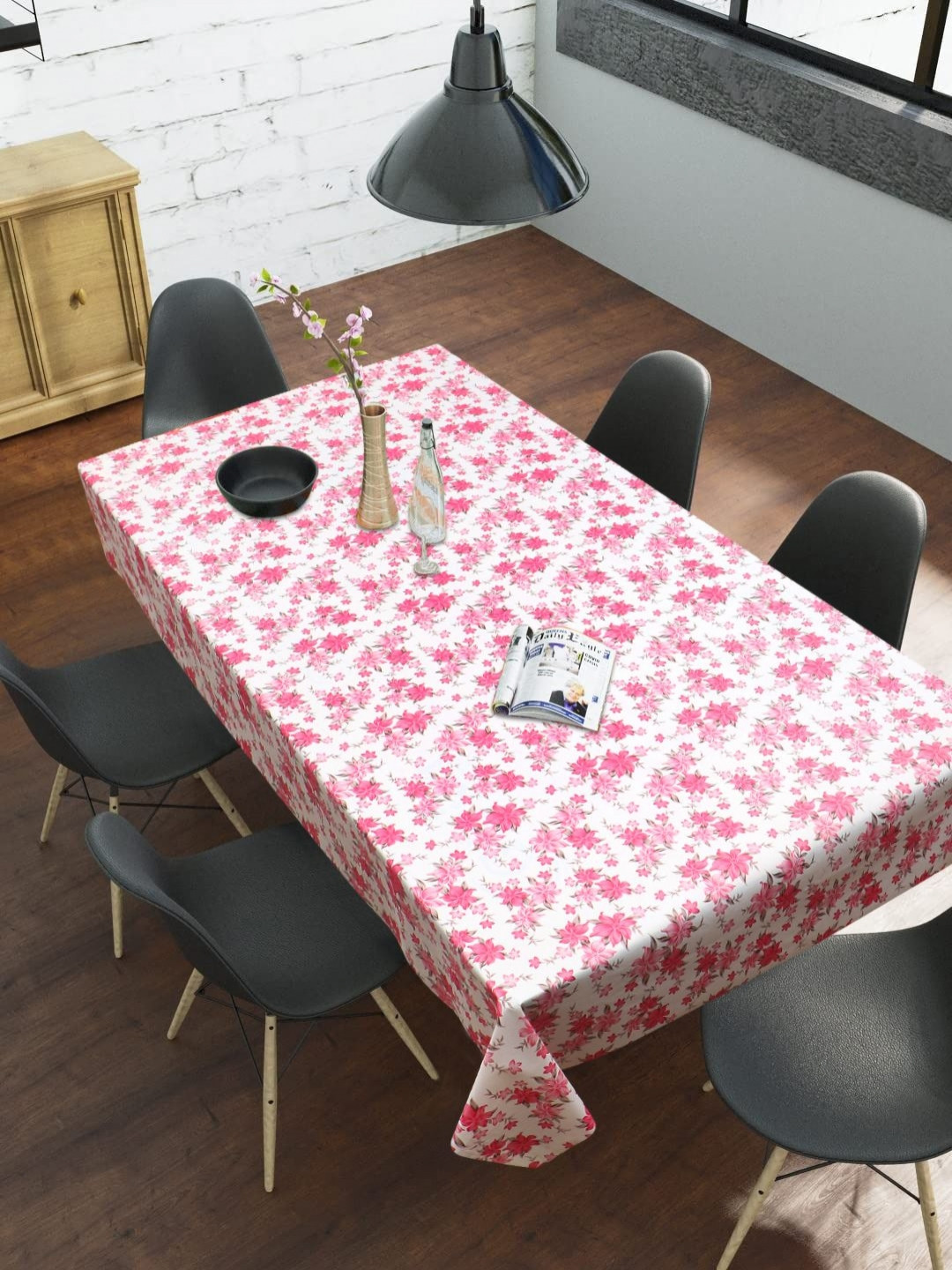 

LooMantha Pink & White Floral Printed Waterproof Rectangle 6-Seater Table Cover