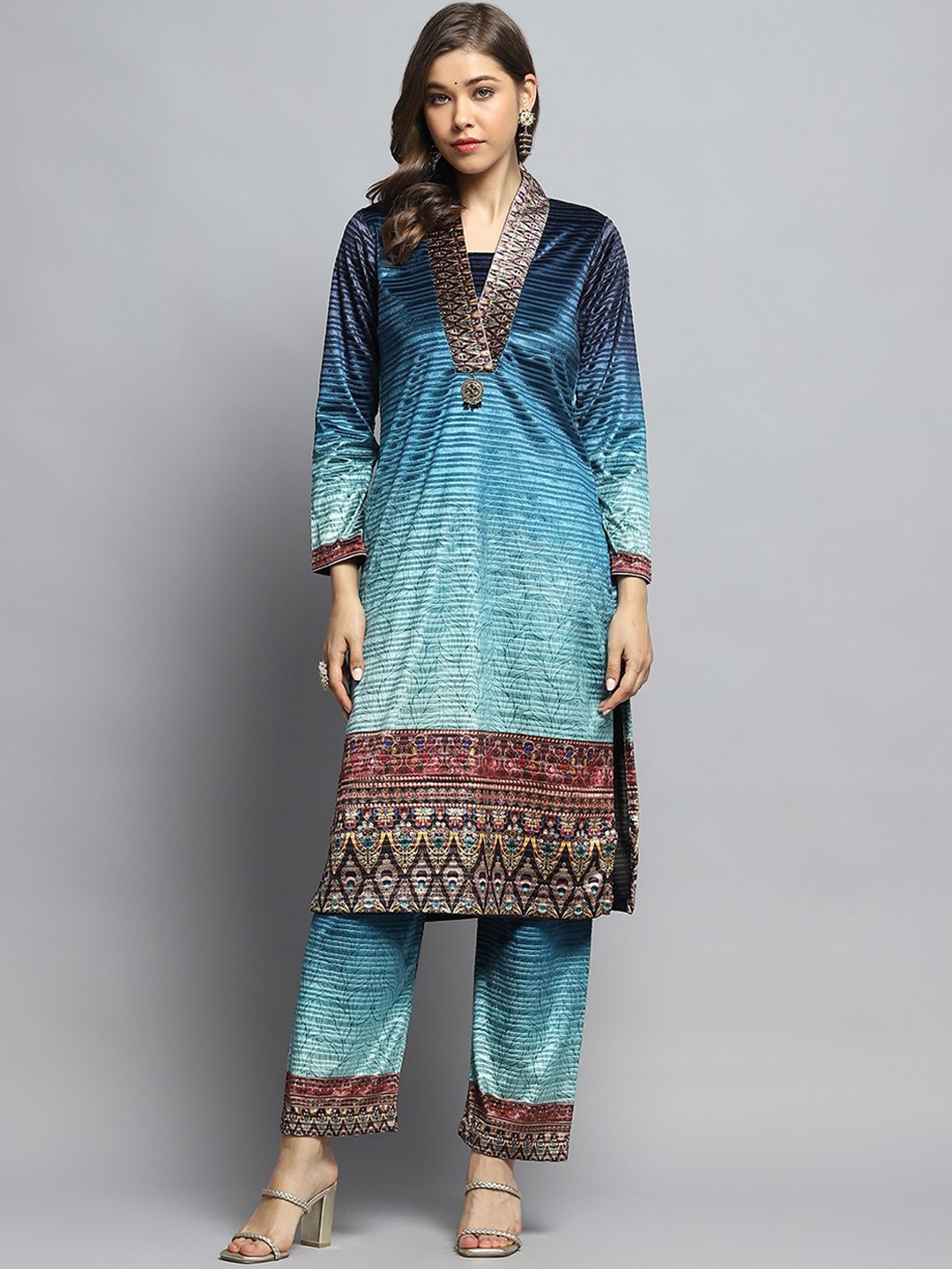 

Monte Carlo Striped Self Design V-Neck Beaded & Stones Studded Straight Kurta With Trouser, Blue