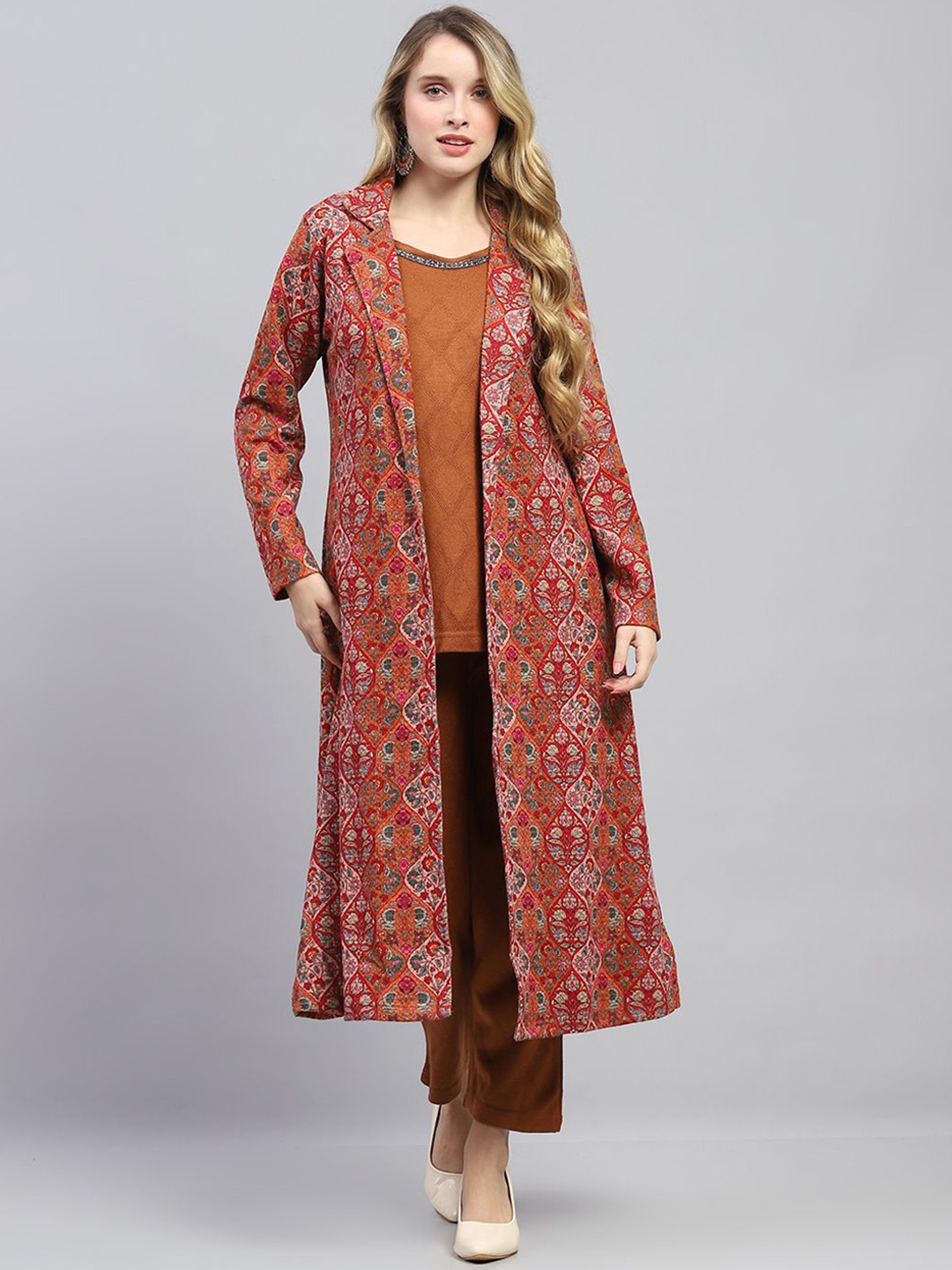 

Monte Carlo Round Neck Wool Tunic With Trousers And Shrug, Rust