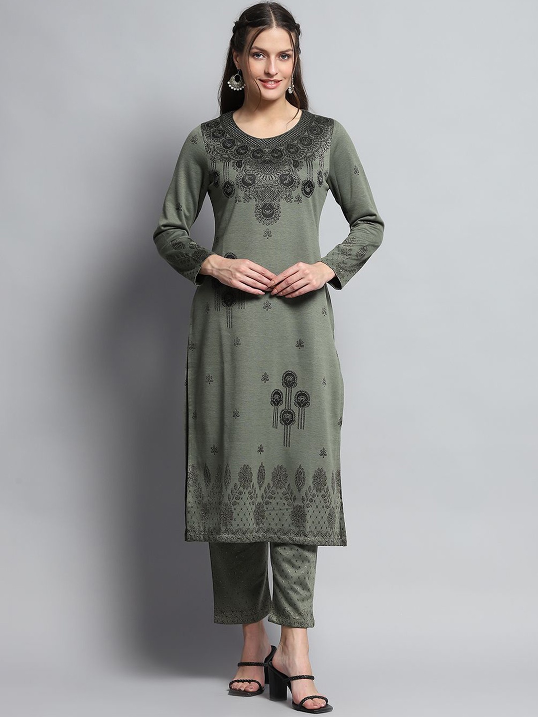 

Monte Carlo Floral Woven Design Straight Kurta With Trousers, Olive