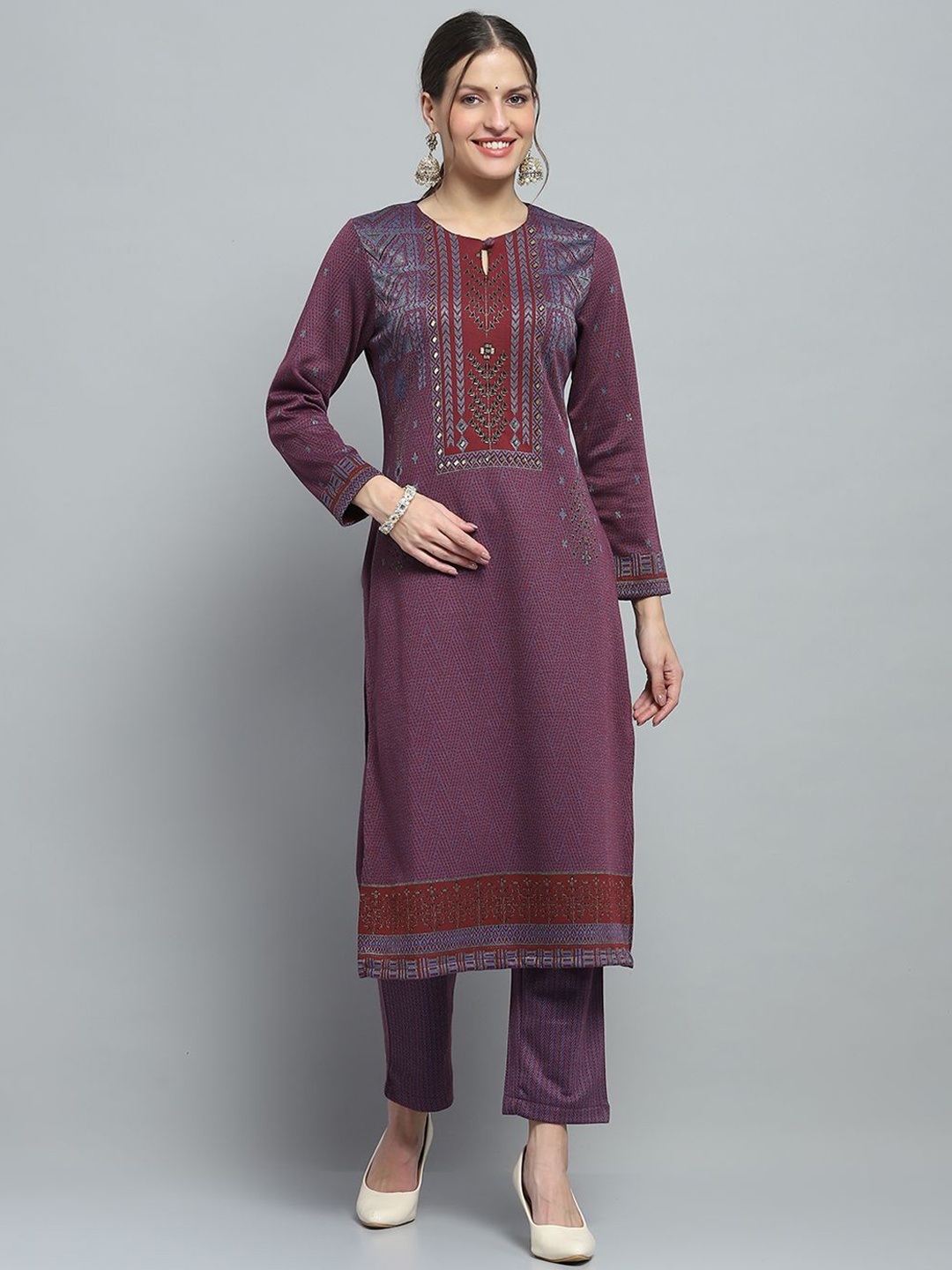 

Monte Carlo Ethnic motifs Self Design Keyhole Neck Kurta With Trousers And Dupatta, Purple