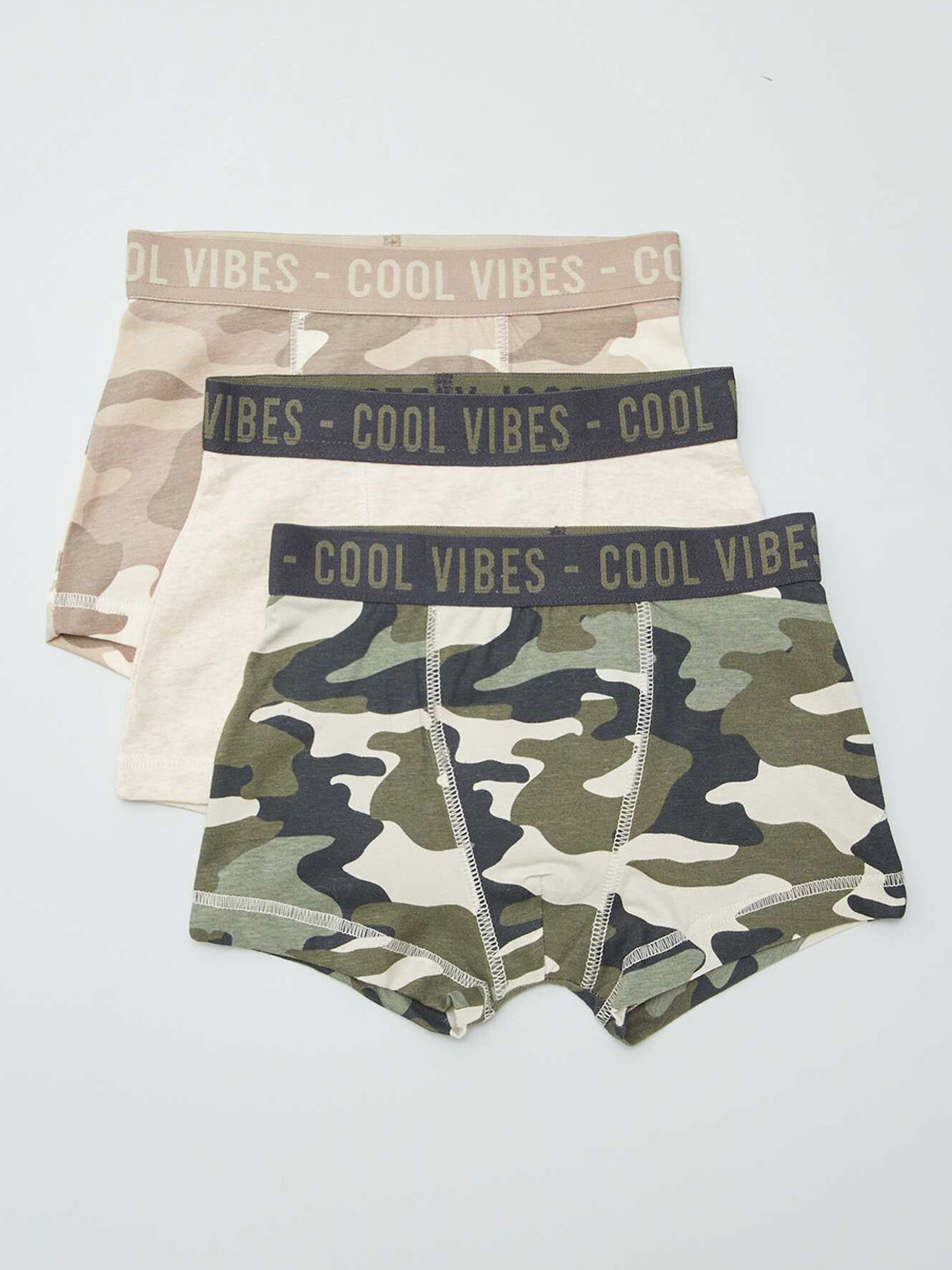 

KIABI Boys Pack Of 3 Printed Mid Rise Trunks AZI96CAMOU-Brown